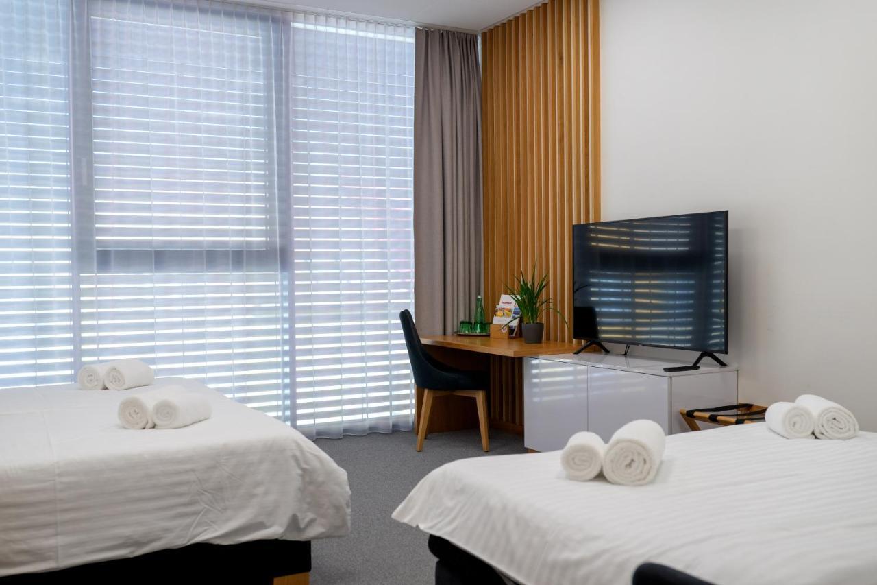 Hotel Smetanova Всетин Экстерьер фото
